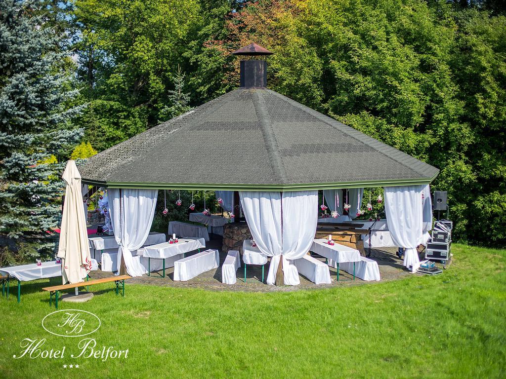 Hotel Belfort Łomża Exteriör bild
